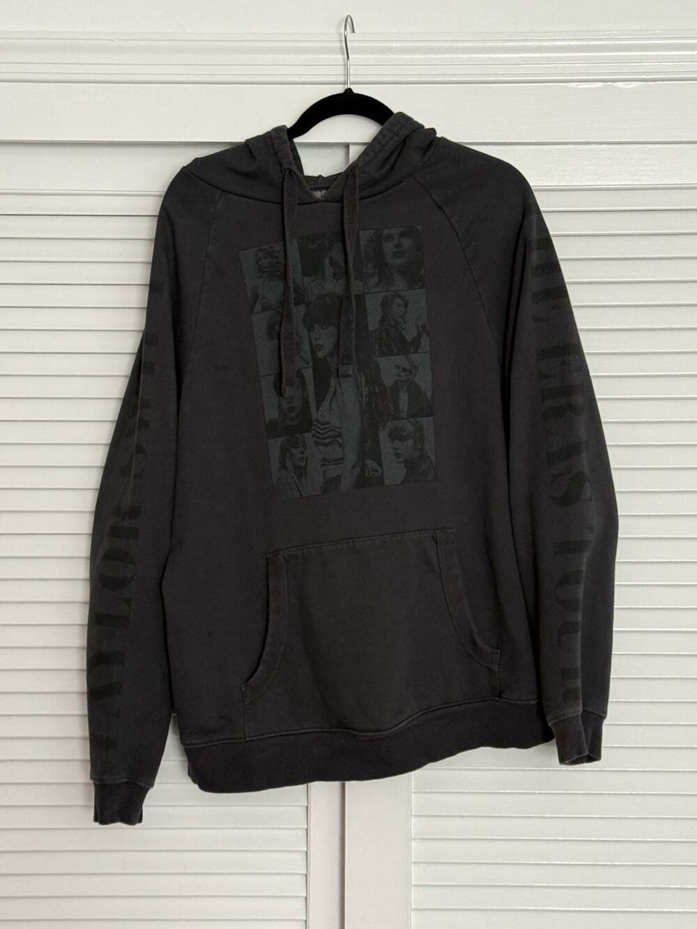 Taylor Swift The Eras Tour Black Hoodie Size M